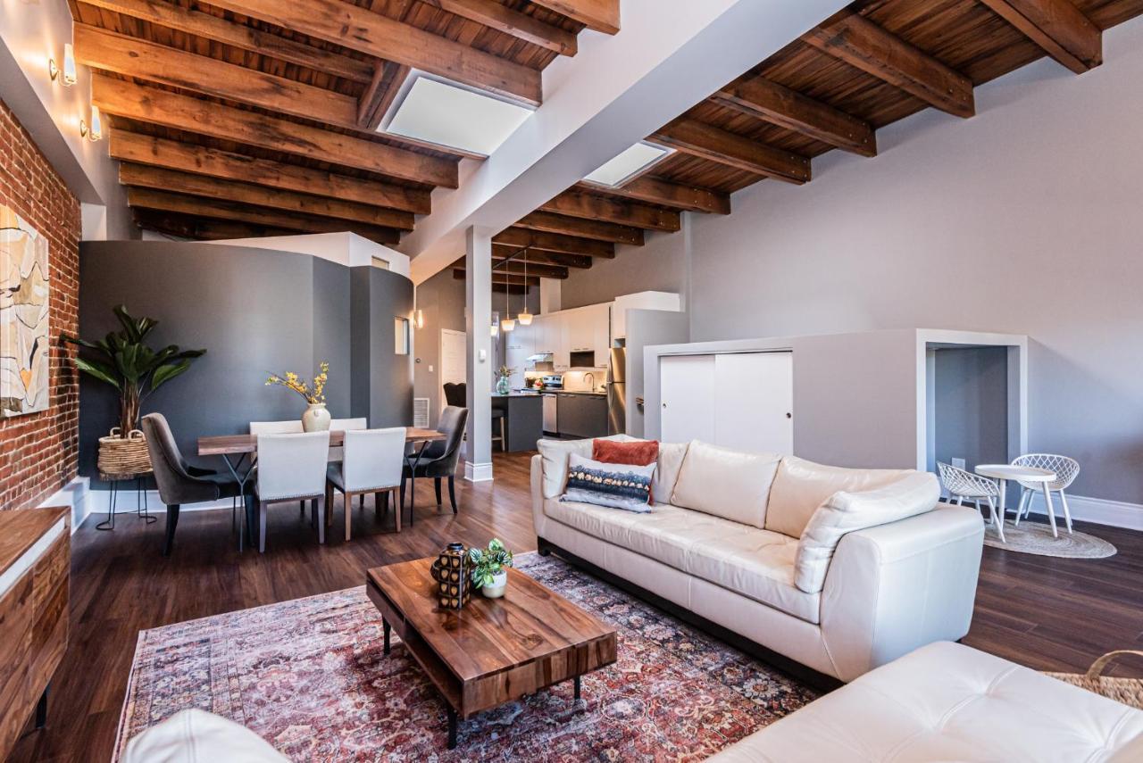 Family Friendly 3-Bedroom Beauty In Le Plateau By Denstays Montréal Exteriör bild