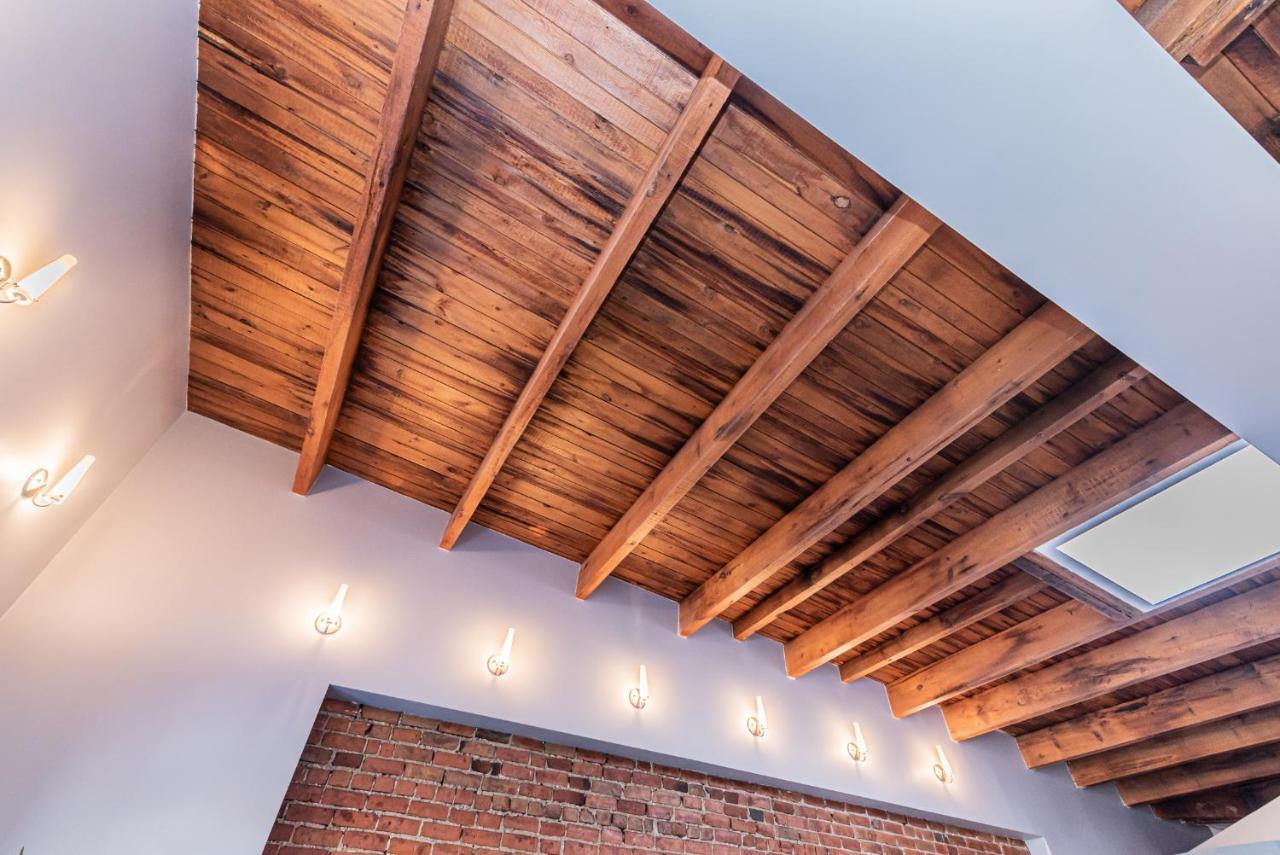 Family Friendly 3-Bedroom Beauty In Le Plateau By Denstays Montréal Exteriör bild