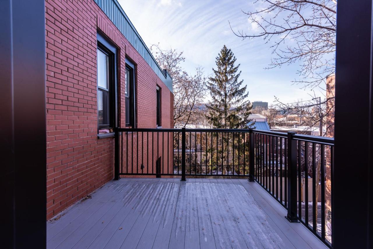 Family Friendly 3-Bedroom Beauty In Le Plateau By Denstays Montréal Exteriör bild